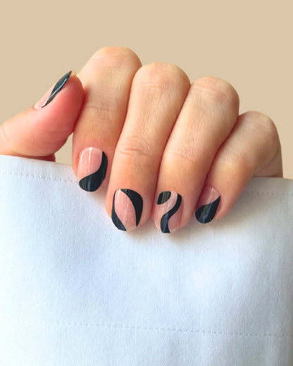 BLACK SWIRLS GEL NAIL STRIPS