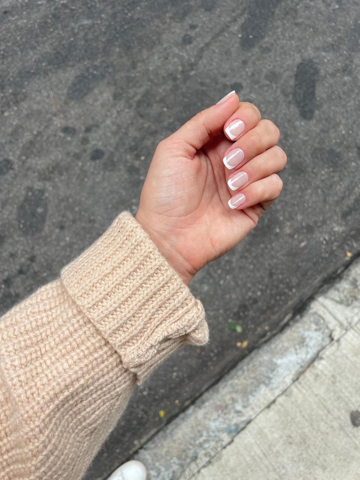 WHITE FRENCH MANI GEL NAIL STRIPS